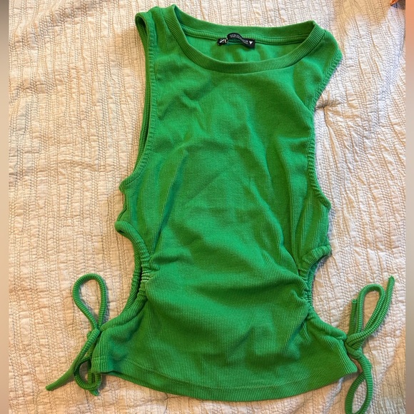 Green Zara tank - Picture 1 of 4